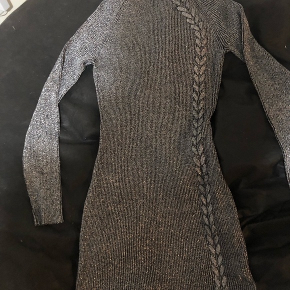 Women’s dress perfect for Holiday party - Picture 1 of 8